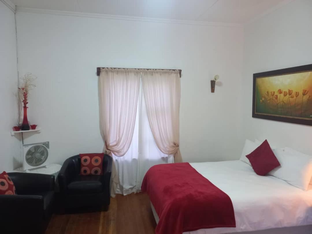 Villelodge Accommodation 뤼데리츠 외부 사진