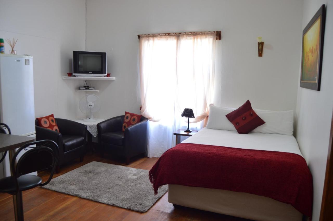 Villelodge Accommodation 뤼데리츠 외부 사진